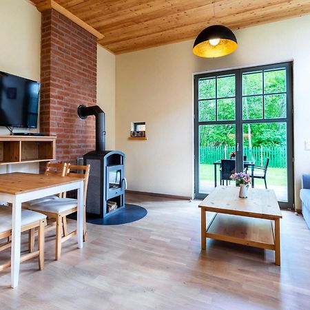 Ferienhaus Sonne Mond Und Sterne B Steffenshagen ภายนอก รูปภาพ