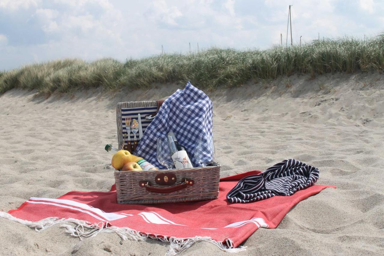 Ferienhaus Sonne Mond Und Sterne B Steffenshagen ภายนอก รูปภาพ